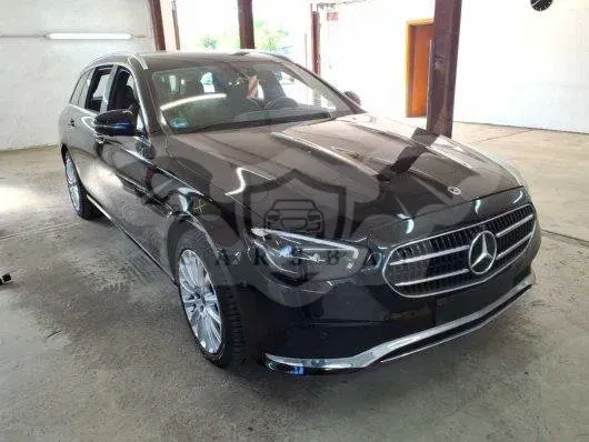 Mercedes-Benz E Break 300 Avantgarde 2021