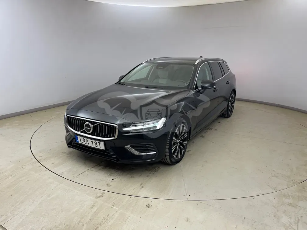Volvo V60 T6 Core 2023