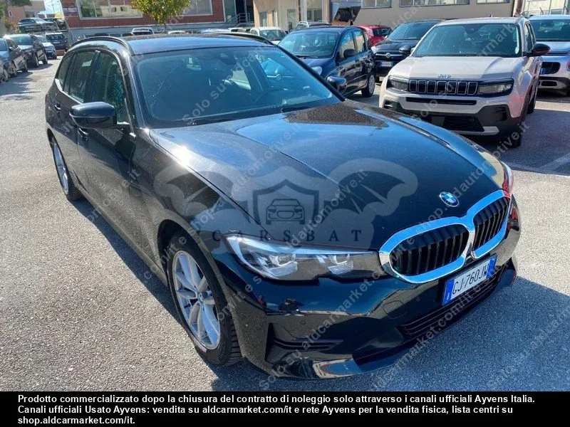 BMW 3 Series Touring 318d Business Advantage 2022