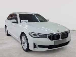 BMW 5 Series Touring 530d Luxury 2022