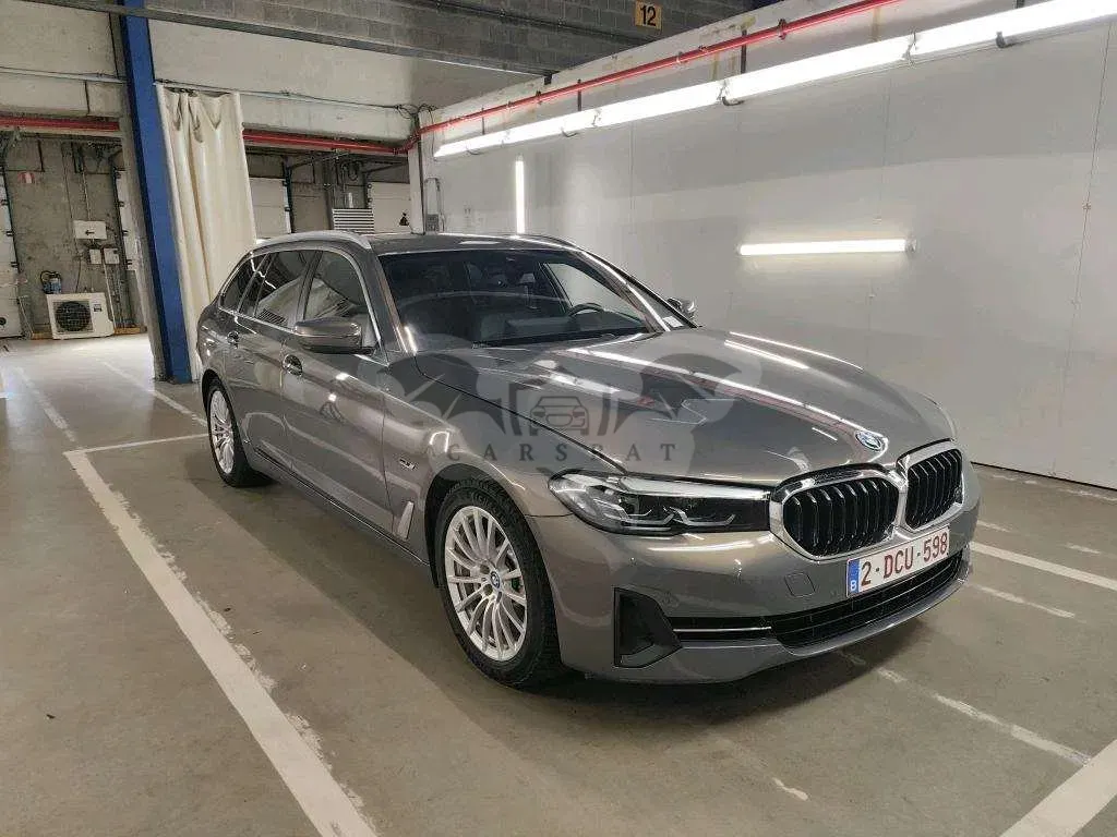 BMW 5 Series Touring 530e 2023