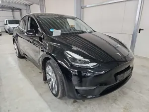 Tesla Model Y Long Range 2023