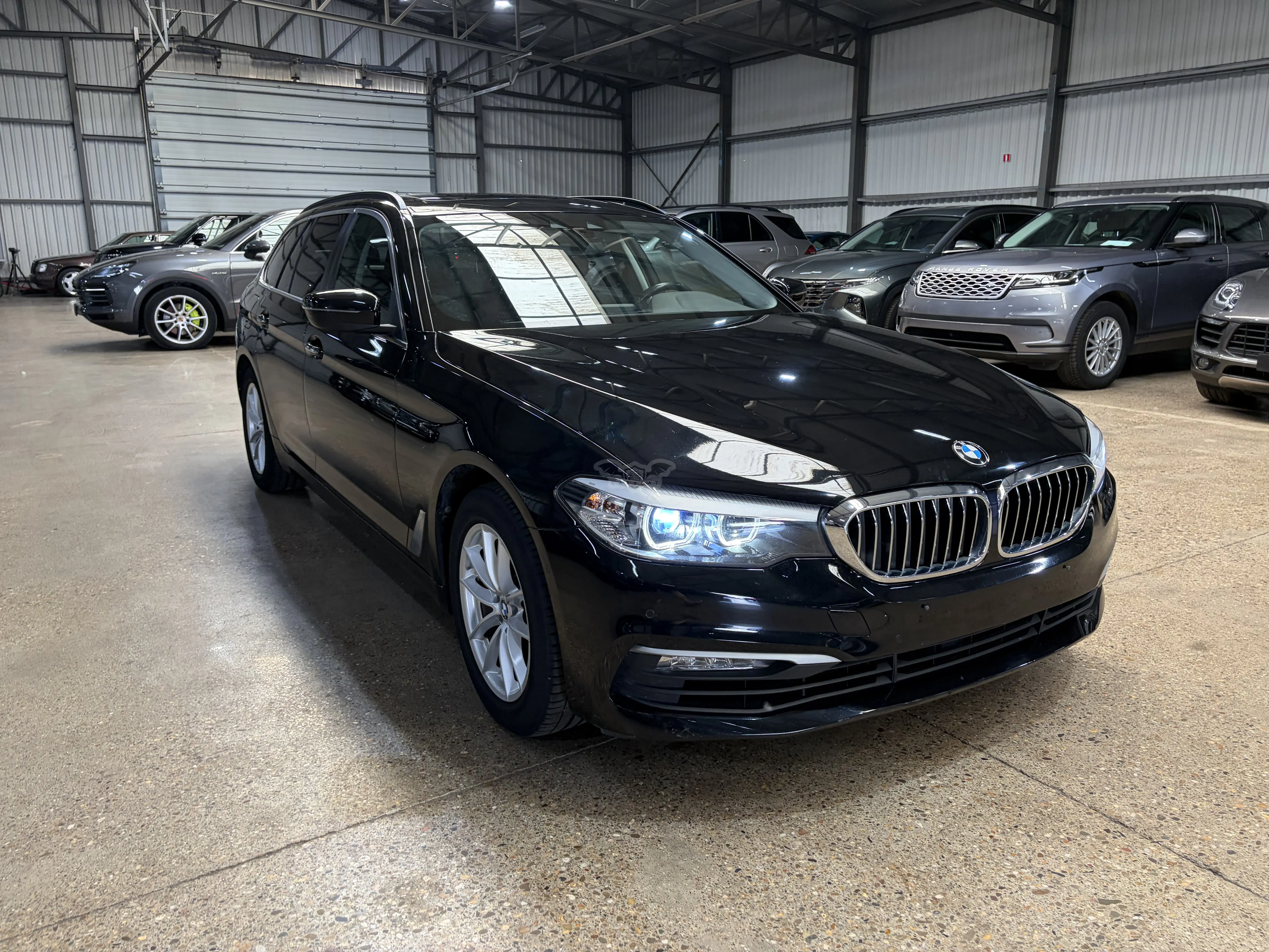 BMW 5 Series Touring 520d 2018