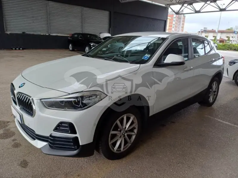 BMW X2 18d Business 2022