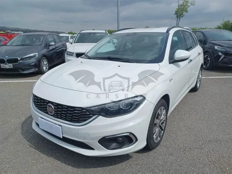 Fiat Tipo 1.6 MultiJet Lounge 2016