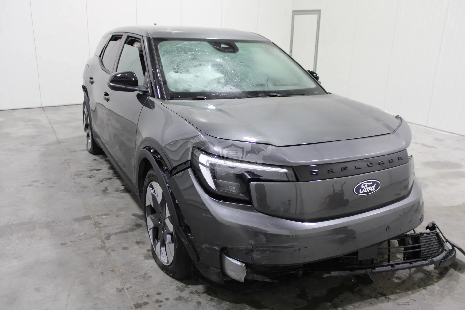 Ford Explorer Extended Range 2025