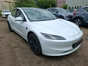 Tesla Model 3 Long Range 2024