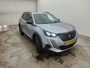Peugeot 2008 1.2i Allure 2022
