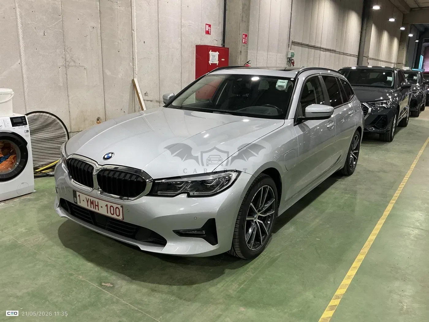 BMW 3 Series Touring 330e Lounge 2020