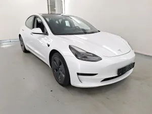 Tesla Model 3 Standard Range Plus 2022