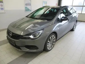 Opel Astra 2022