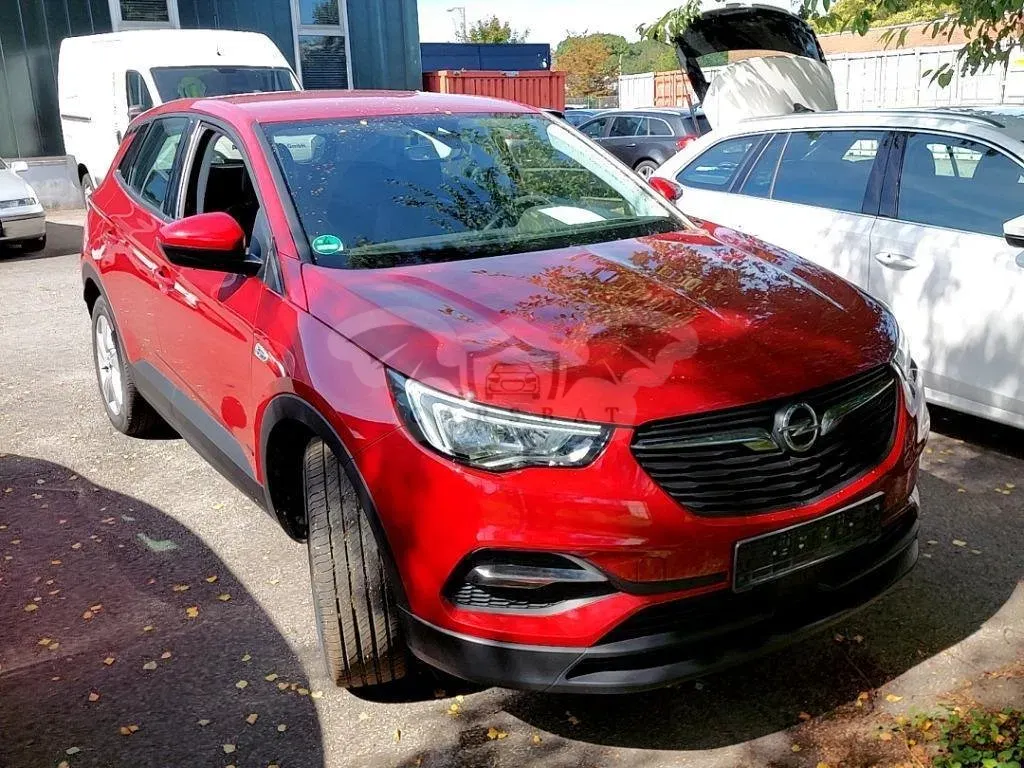 Opel Grandland 1.6 Edition 2021