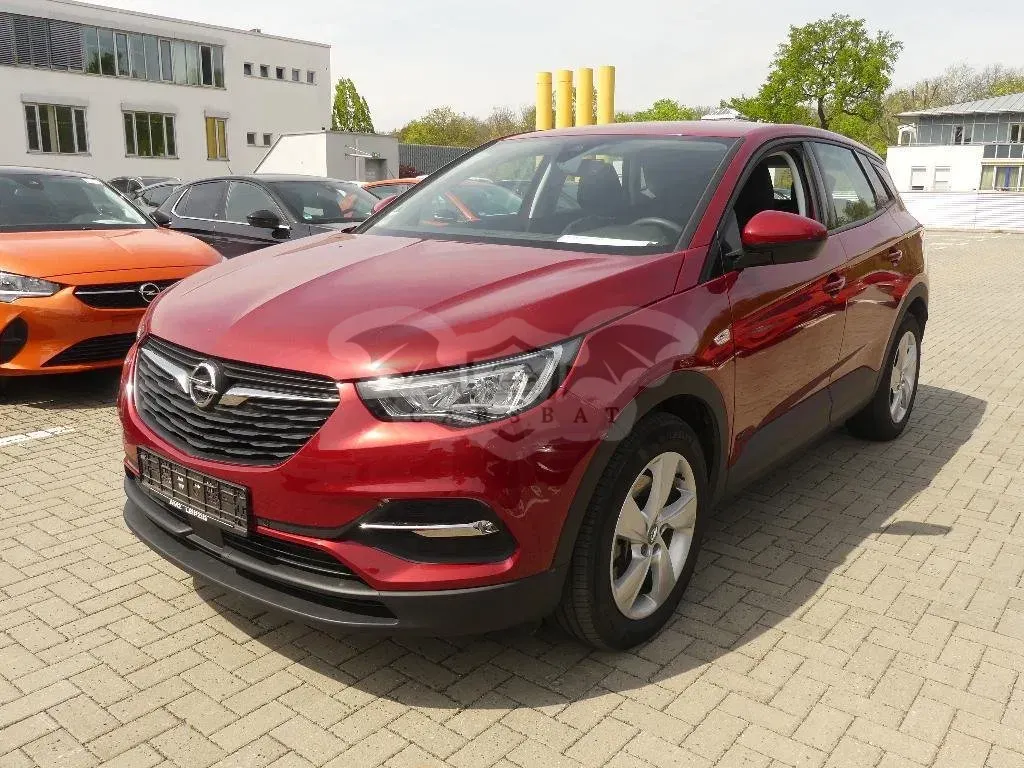 Opel Grandland 1.6 Edition 2021