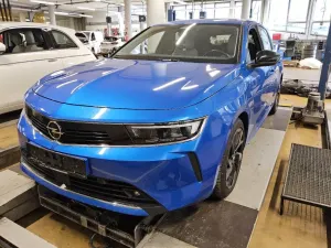 Opel Astra Business Elegance 2022