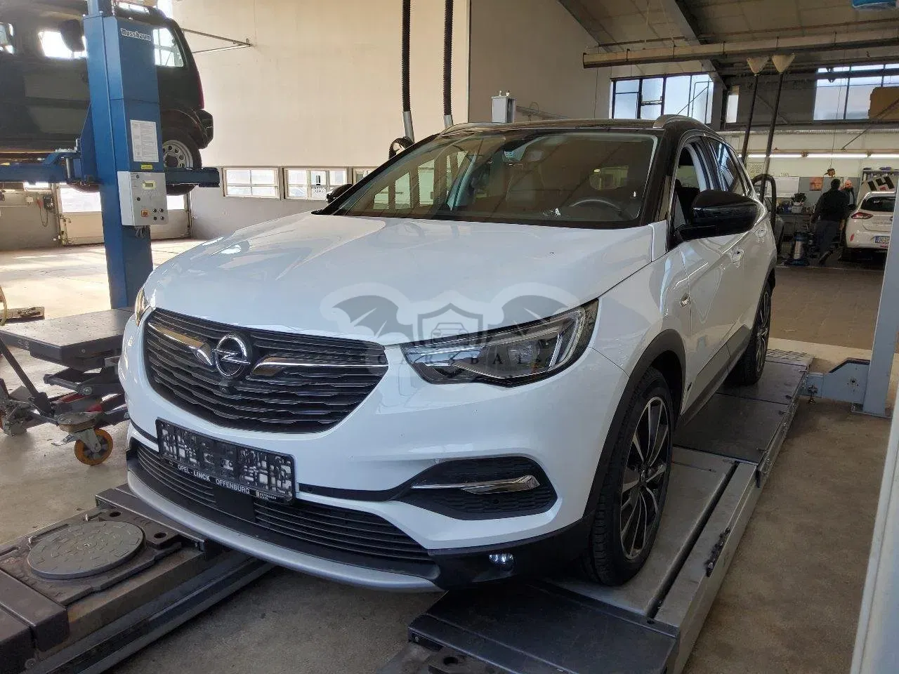 Opel Grandland 1.6 Ultimate 2021