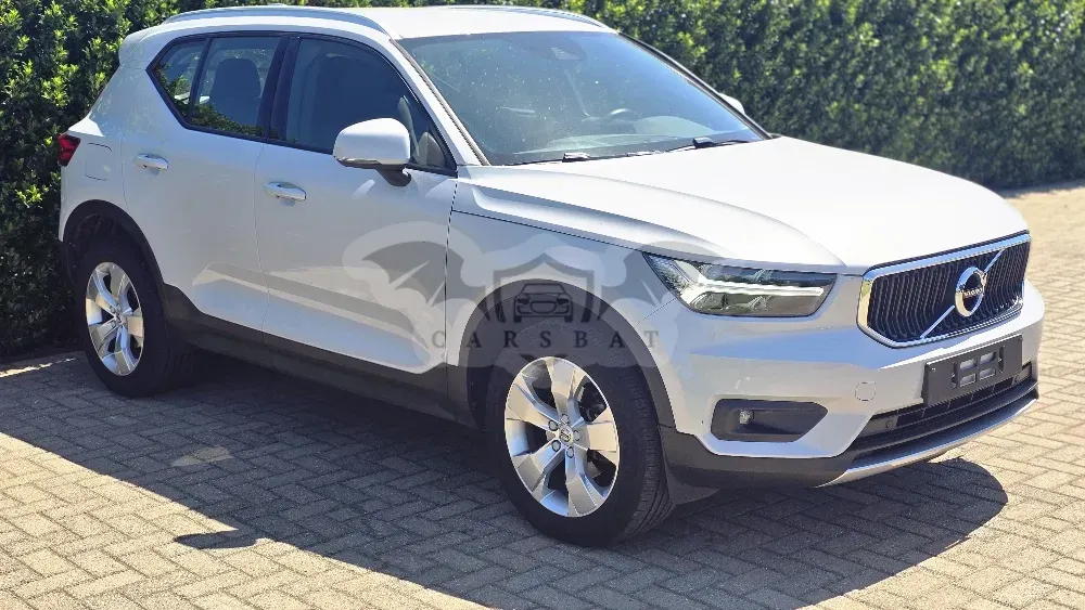 Volvo XC40 1.5 T2 Momentum Pro 2020