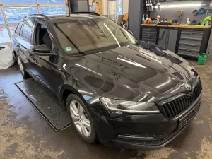 Skoda Superb Combi 2.0 TDI Sportline 2022