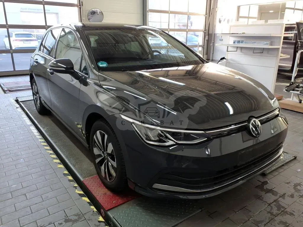 Volkswagen Golf 1.0 TSI Move 2024