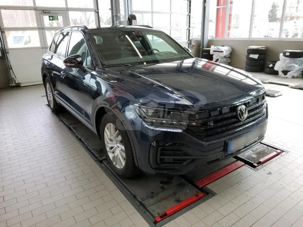 Volkswagen Touareg 3.0 TDI R-Line 2023