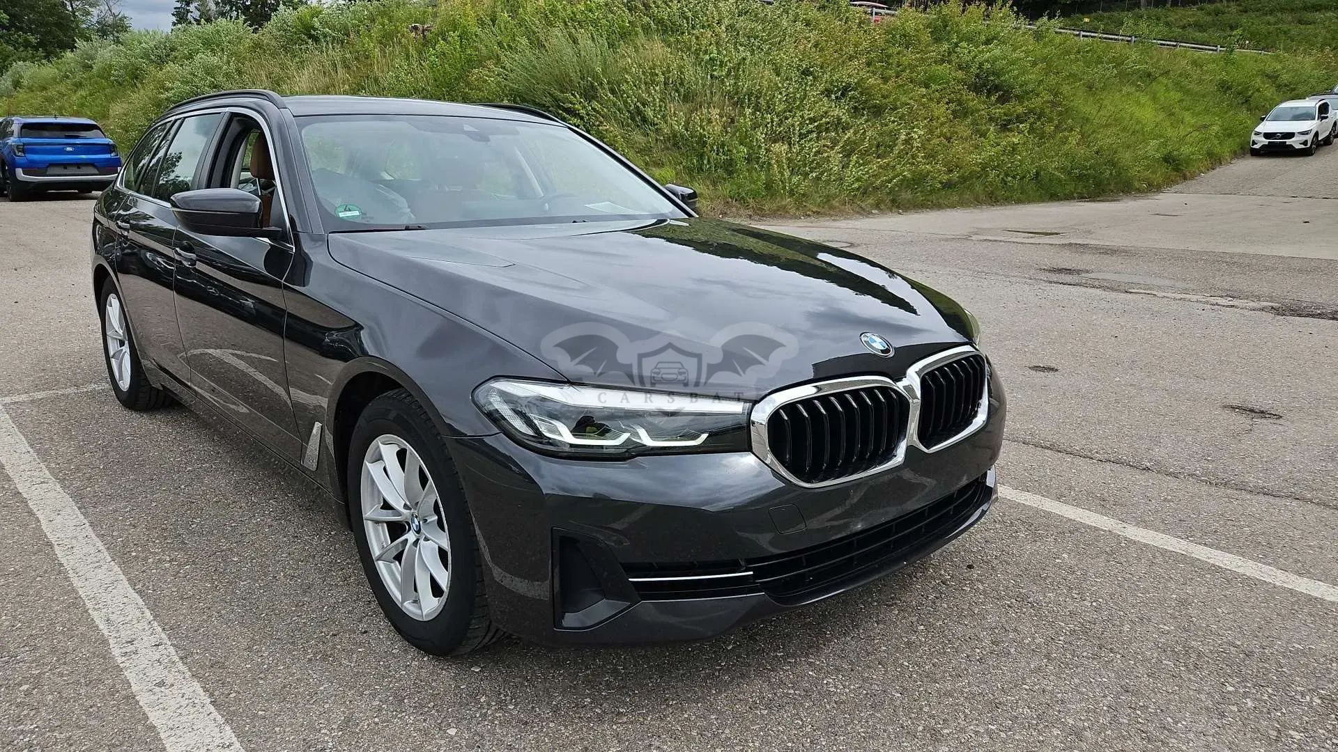 BMW 5 Series Touring 520d 2023