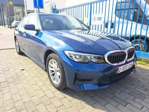 BMW 3 Series 318i 2022