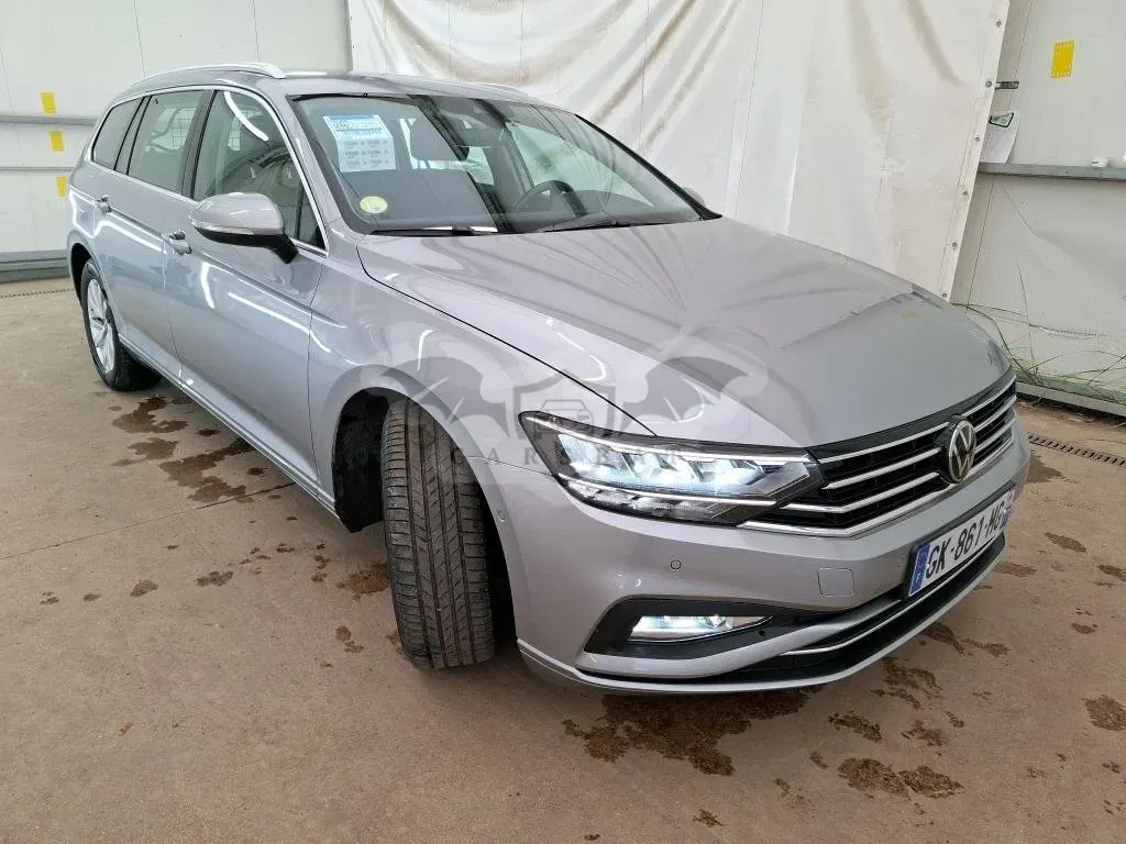 Volkswagen Passat Variant 2.0 TDI Business 2022
