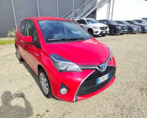 Toyota Yaris 1.5h Active 2015
