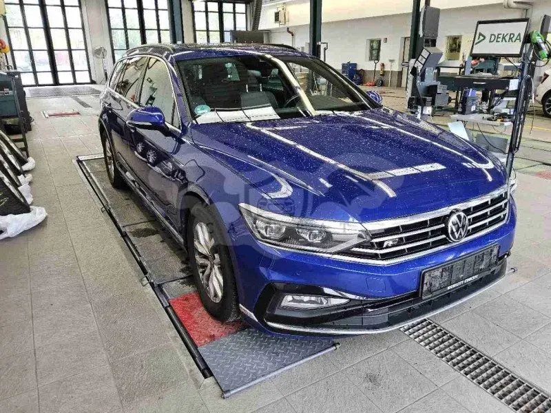 Volkswagen Passat Variant 3.2 Business 2023