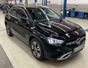 Mercedes-Benz GLA 200 progressive 2025
