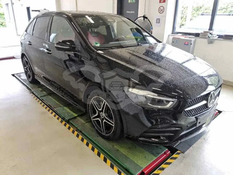 Mercedes-Benz B 250e AMG Line 2023