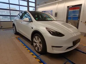 Tesla Model Y Long Range 2022