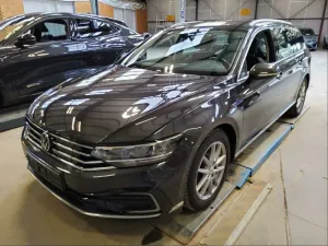 Volkswagen Passat Variant 1.4 TSI 2021