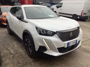 Peugeot 2008 1.5 Allure 2023