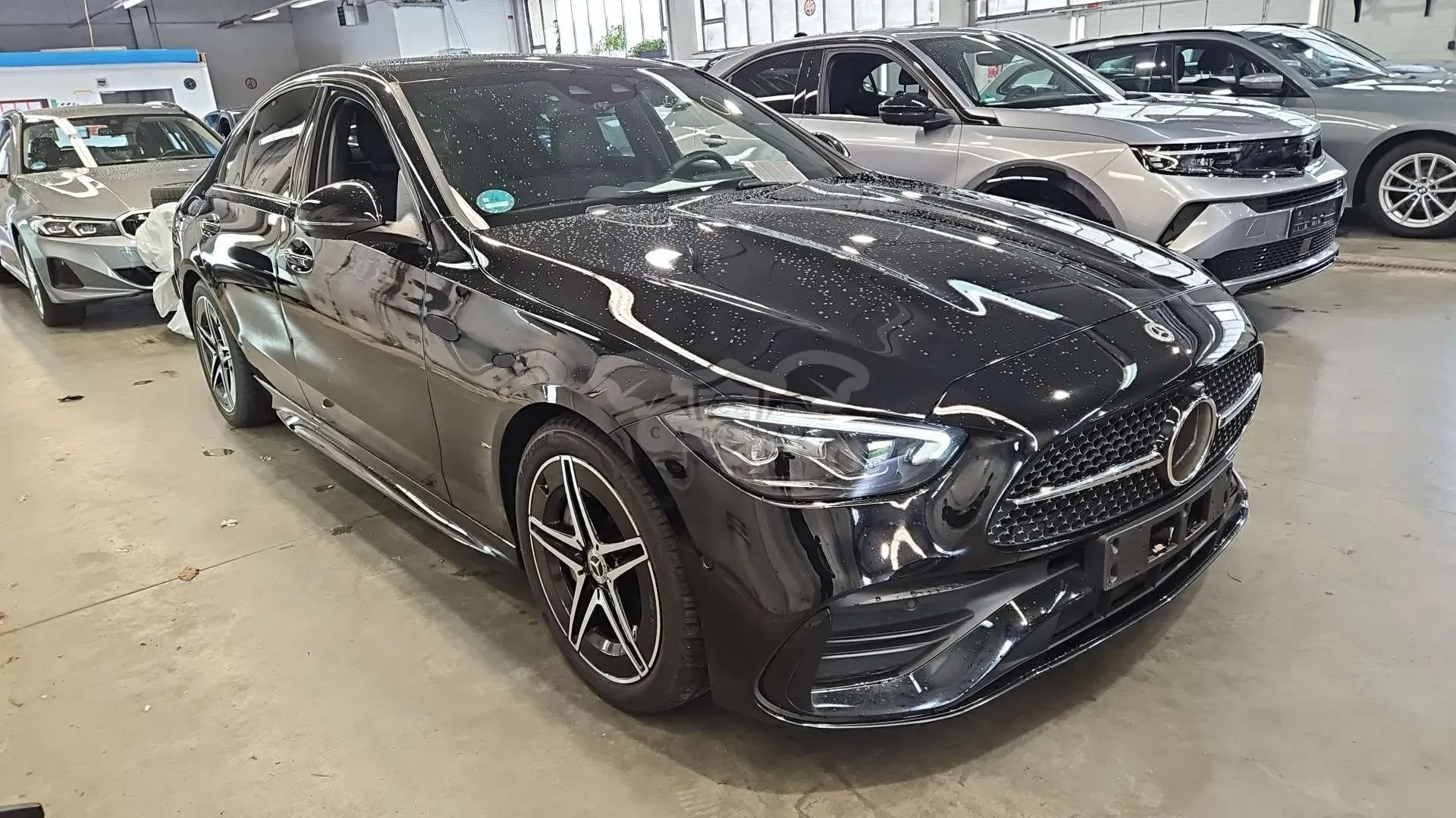 Mercedes-Benz C 200 AMG Line 2025