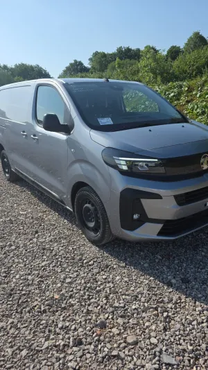Vauxhall Vivaro 1.5 Turbo Pro 2026