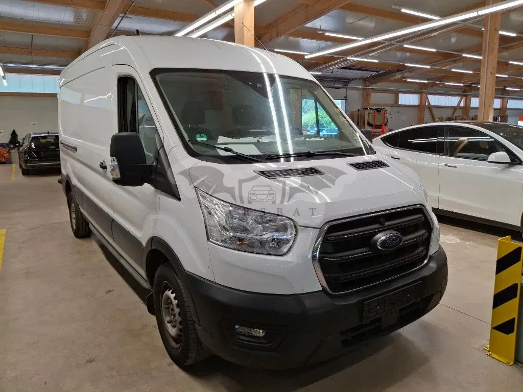Ford Transit Trend 2020