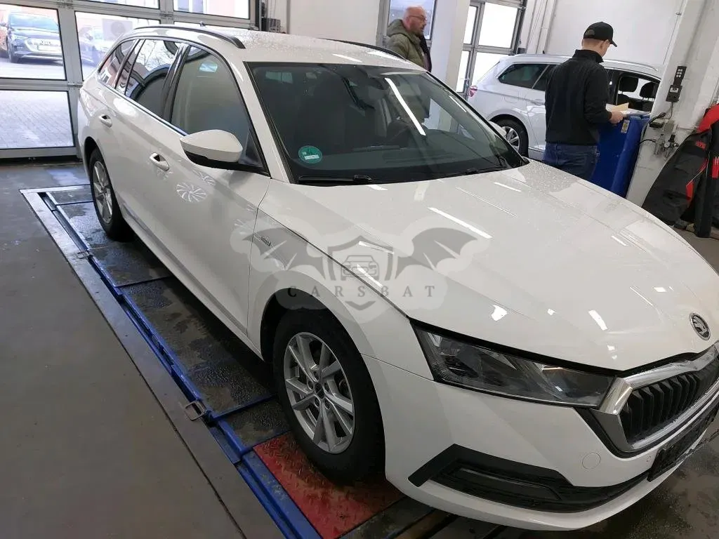 Skoda Octavia Combi 2.0 TDI Tour 2023