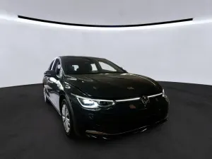 Volkswagen Golf 1.5 eTSI Style 2024