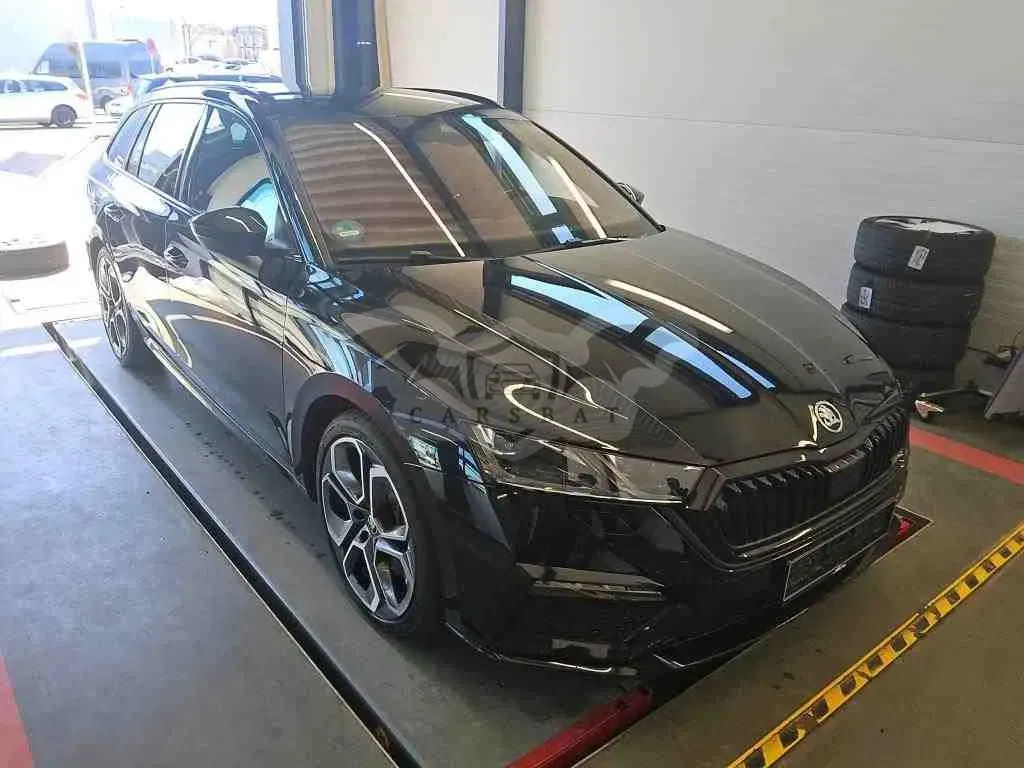 Skoda Octavia Combi RS 2.0 TSI RS 2023