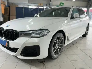 BMW 5 Series Touring 540d M Sport 2022
