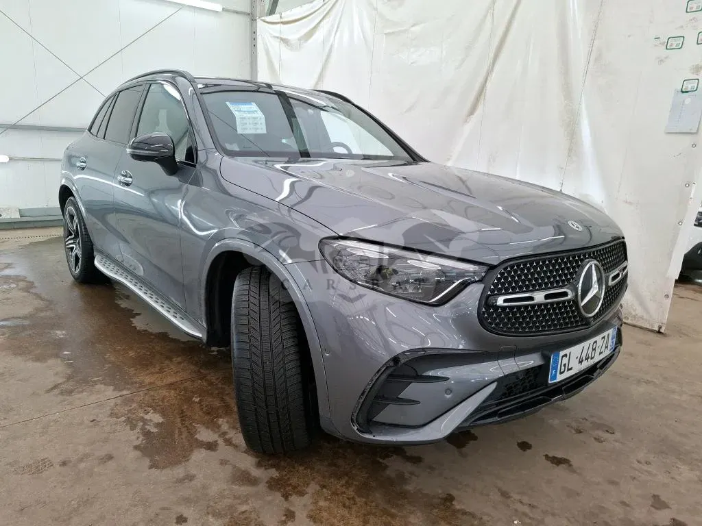 Mercedes-Benz GLC 300e AMG Line 2023