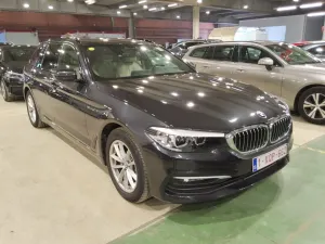 BMW 5 Series Touring 520 2020