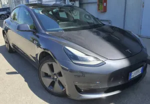 Tesla Model 3 Long Range 2022