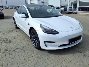 Tesla Model 3 75 kWh 2022