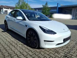 Tesla Model 3 82 kWh 2022