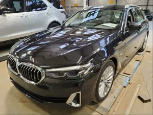 BMW 5 Series Touring 530e 2022