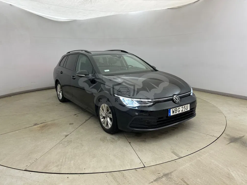 Volkswagen Golf 1.5 eTSI 2024
