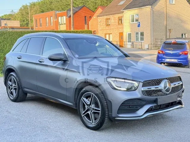 Mercedes-Benz GLC 200 AMG Line 2021