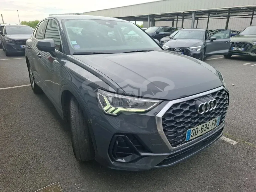 Audi Q3 Sportback 45 TFSIe Business 2021