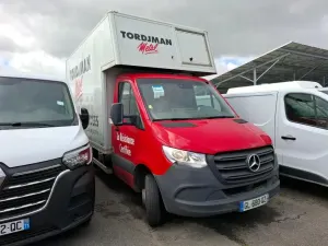 Mercedes-Benz Sprinter box 515 2023